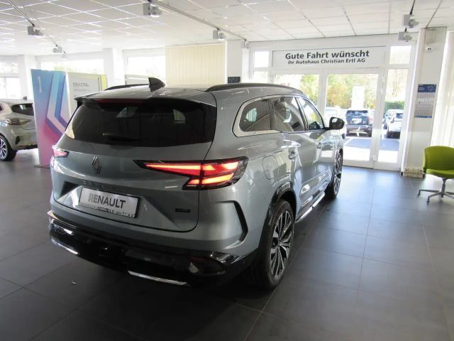 Renault Espace E-Tech Hybrid Iconic