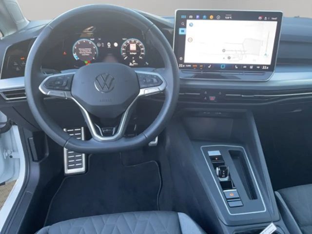 Volkswagen Golf 1.5 eTSI Golf VIII Variant