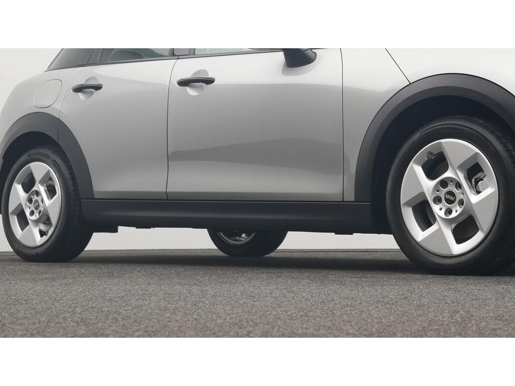 MINI Cooper 5-deurs Classic