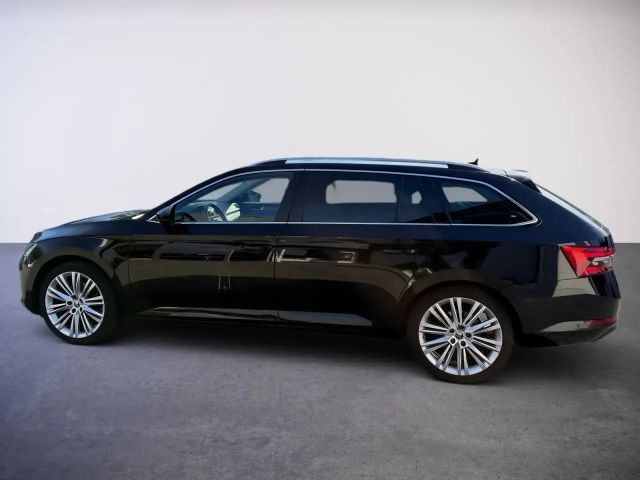 Skoda Superb 2.0 TDI Combi Style Style