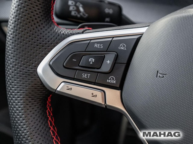 Volkswagen Golf 2.0 TSI Business GTI Golf VIII