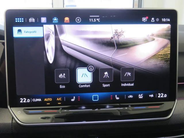 Volkswagen Golf Sport