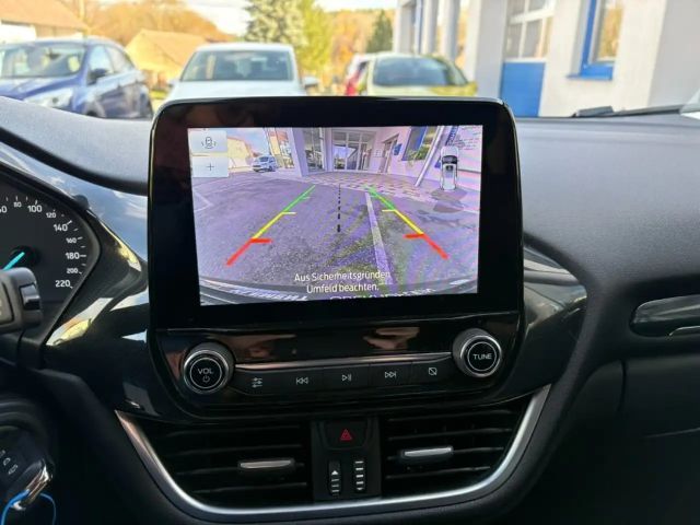 Ford Puma EcoBoost Titanium