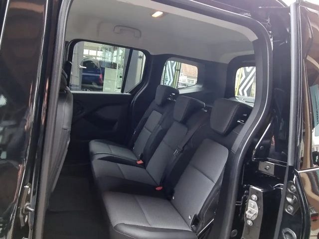 Renault Kangoo EDC TCe 130 Techno