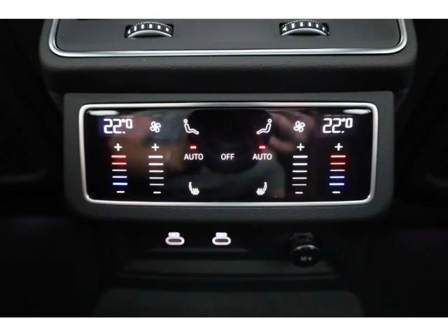 Audi RS6 Avant Quattro