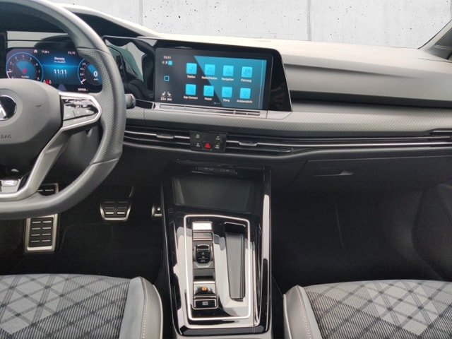 Volkswagen Golf 2.0 TSI Golf VIII