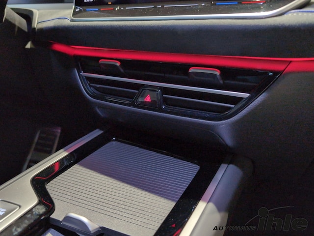 Volkswagen Passat DSG R-Line Style