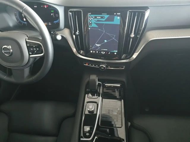 Volvo V60 AWD Dark Hybrid Plus T6