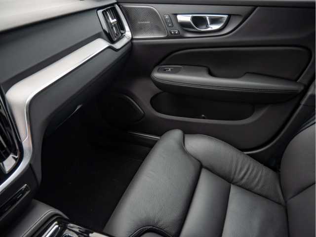 Volvo V60 AWD Bright Plus T6