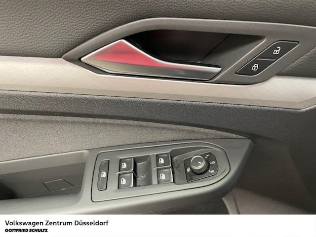 Volkswagen Golf 1.5 eTSI DSG Life Variant
