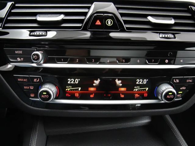 BMW 530 530e M-Sport xDrive