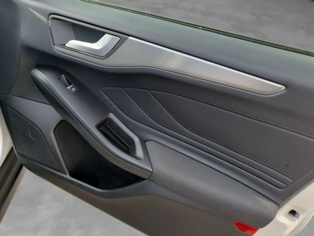 Ford Focus EcoBoost Titanium Wagon