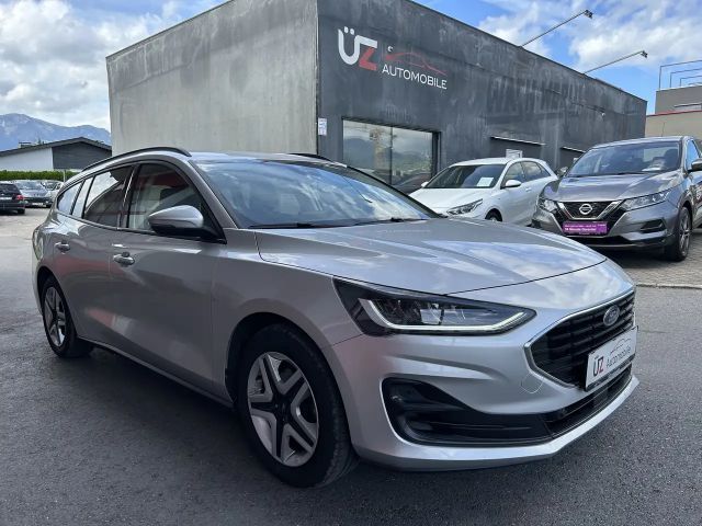 Ford Focus Cool & Connect