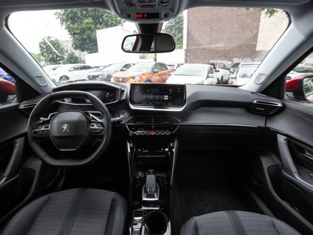 Peugeot 2008 Allure Pack EAT8 PureTech