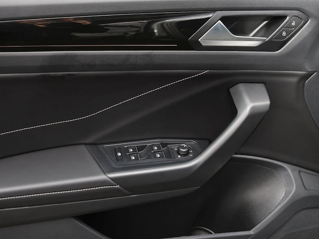 Volkswagen T-Roc 1.5 TSI R-Line