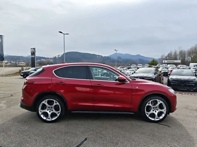 Alfa Romeo Stelvio Q4