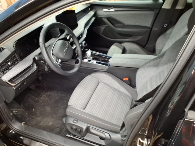 Skoda Superb 2.0 TDI Combi