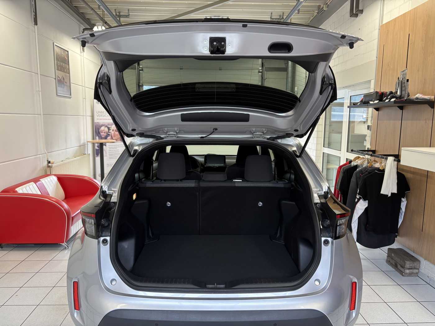 Toyota Yaris Cross 5-deurs Team D