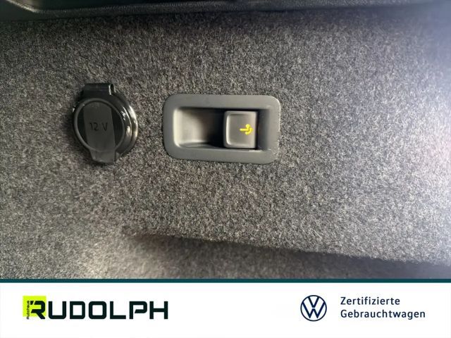 Volkswagen Tayron 1.5 eTSI DSG Life