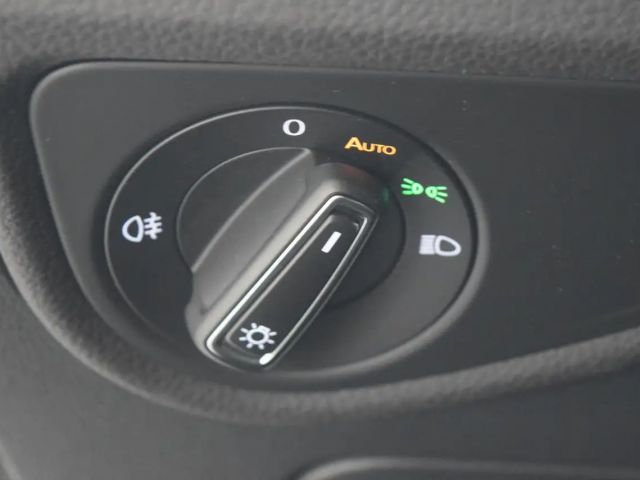 Volkswagen Touran Comfortline DSG R-Line