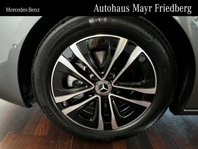 Mercedes-Benz A 200 Progressive