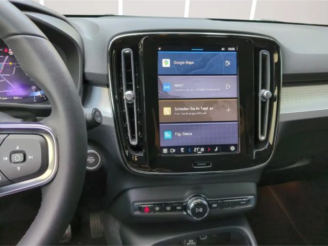 Volvo XC40 Dark Plus