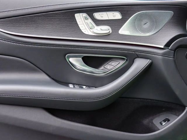 Mercedes-Benz AMG GT 4MATIC+ AMG Line