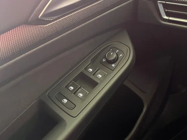 Volkswagen Golf DSG Sport