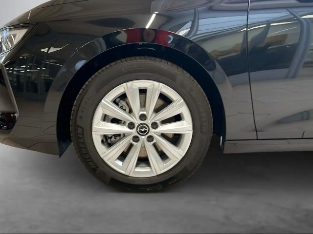 Opel Astra Edition Sports Tourer