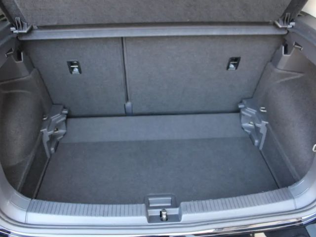 Volkswagen T-Cross 1.0 TSI DSG Style