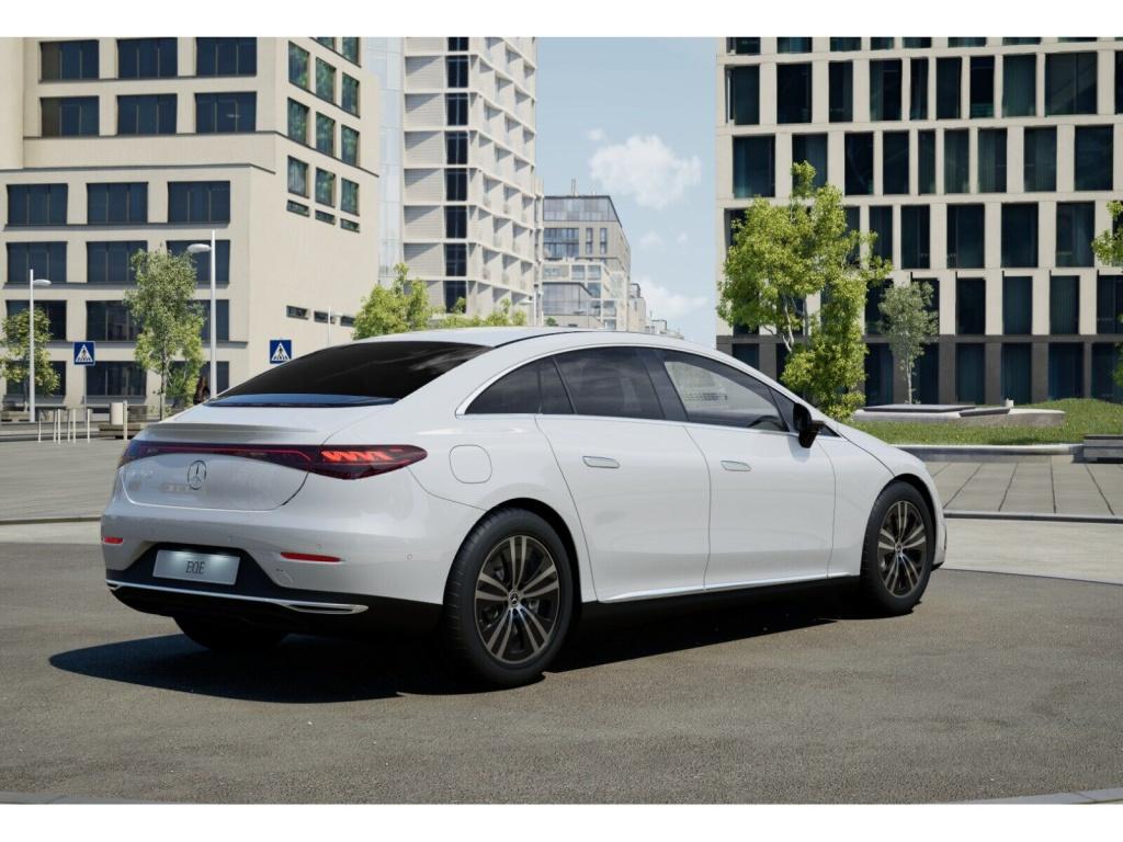 Mercedes-Benz EQE 350 Sedan