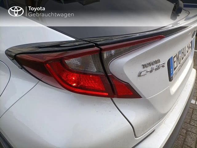 Toyota C-HR Hybride Team D