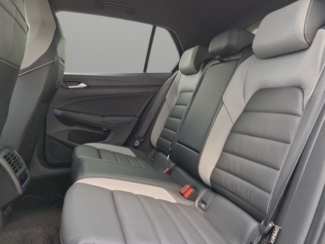 Volkswagen Golf 1.5 TSI DSG eHybrid