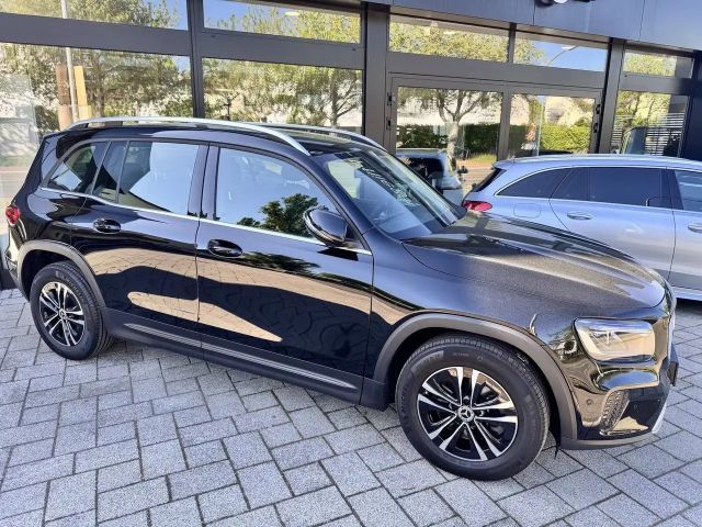 Mercedes-Benz GLB 200 GLB 200 d