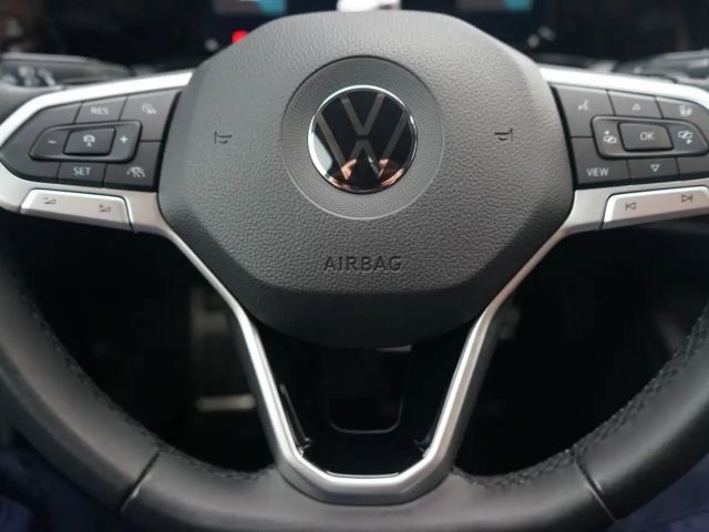 Volkswagen Golf 1.5 eTSI Golf VIII