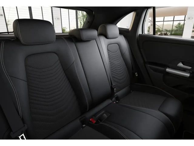 Mercedes-Benz GLA 200 Progressive