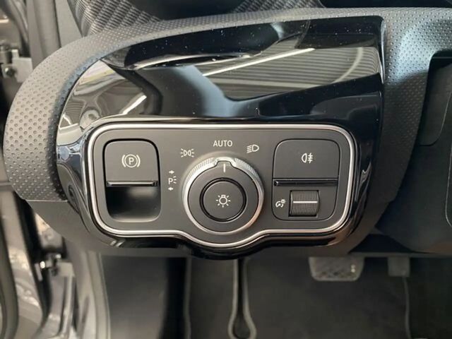 Mercedes-Benz A 200 Progressive