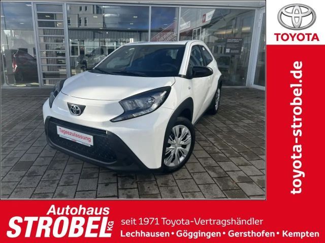 Toyota Aygo X Business Hatchback
