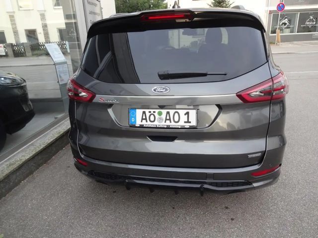 Ford S-Max ST Line