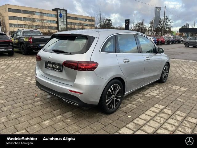 Mercedes-Benz B 220 4MATIC