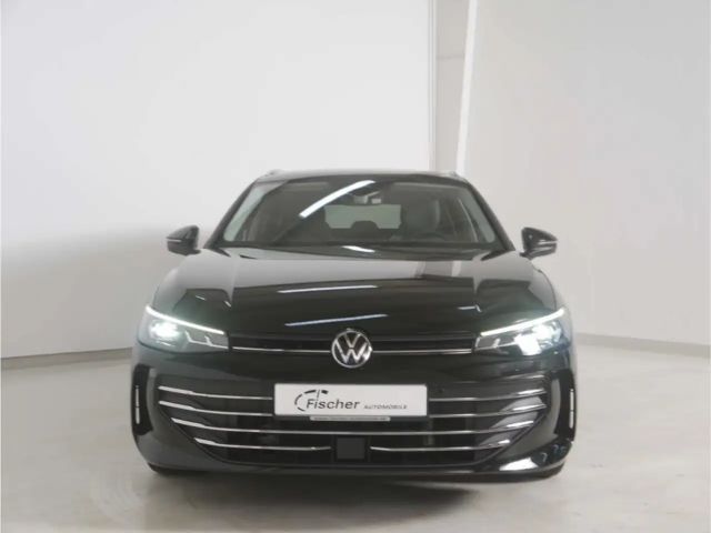 Volkswagen Passat 1.5 eTSI Business DSG