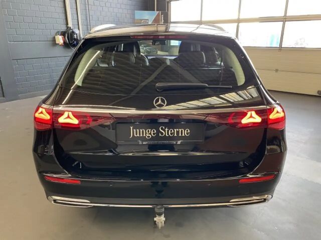 Mercedes-Benz E 200 AVANTGARDE Estate