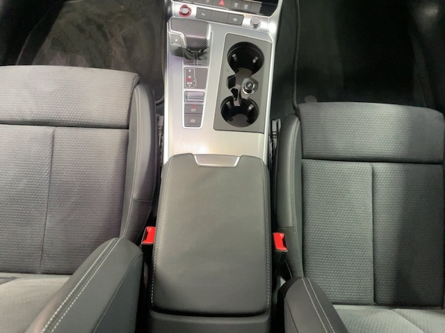 Audi S6 Avant Quattro