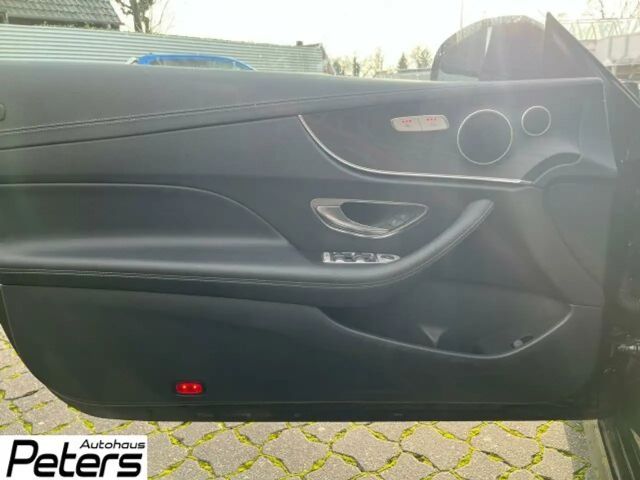 Mercedes-Benz E 300 AMG Line Cabriolet E 300 e