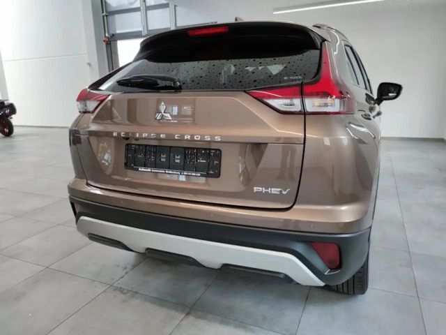 Mitsubishi Eclipse Cross 4WD PHEV