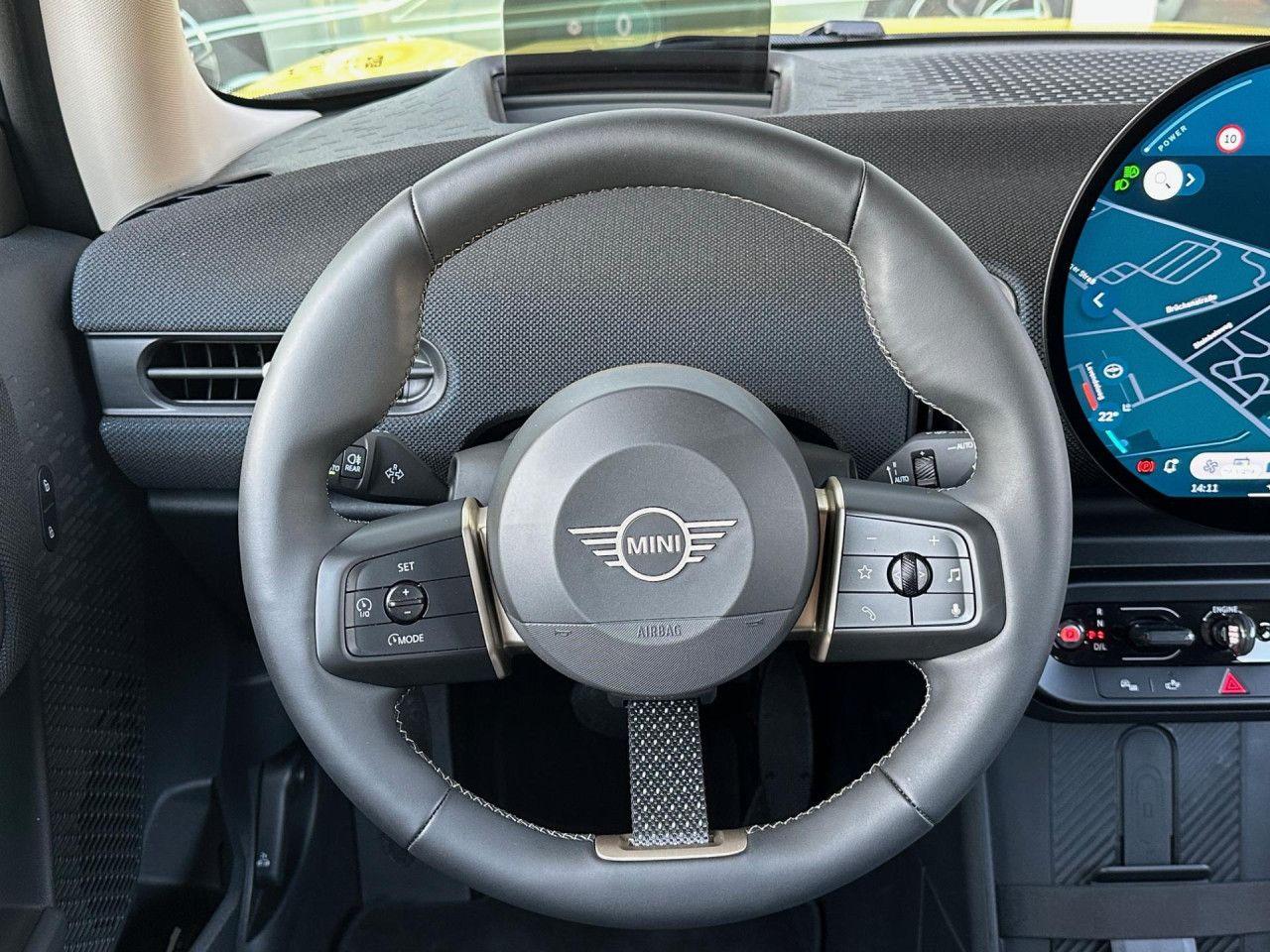 MINI Cooper HUD Kamera Sitz+Lenkh.Komfz.OLED Navi17