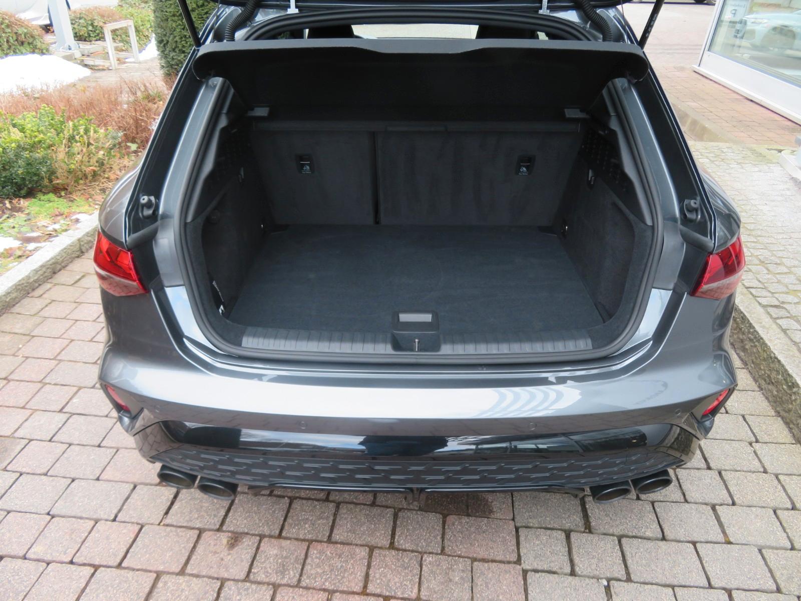 Audi S3 2.0 TFSI Quattro Sedan Sportback