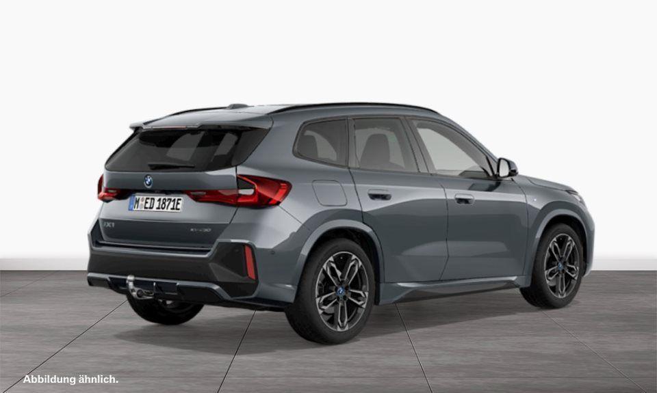 BMW iX1 xDrive30