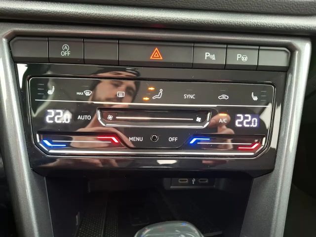 Volkswagen T-Roc DSG Plus Style