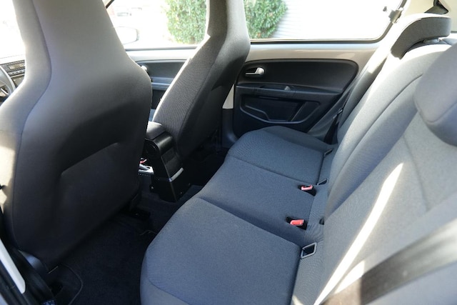 Volkswagen e-up! eUP! 83PS